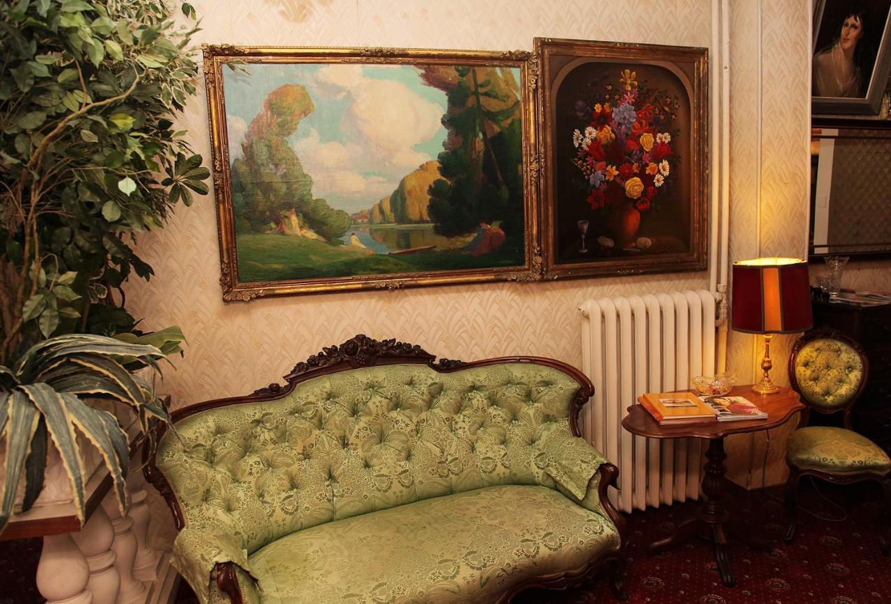 Hotel Cronstadt Nice Bagian luar foto