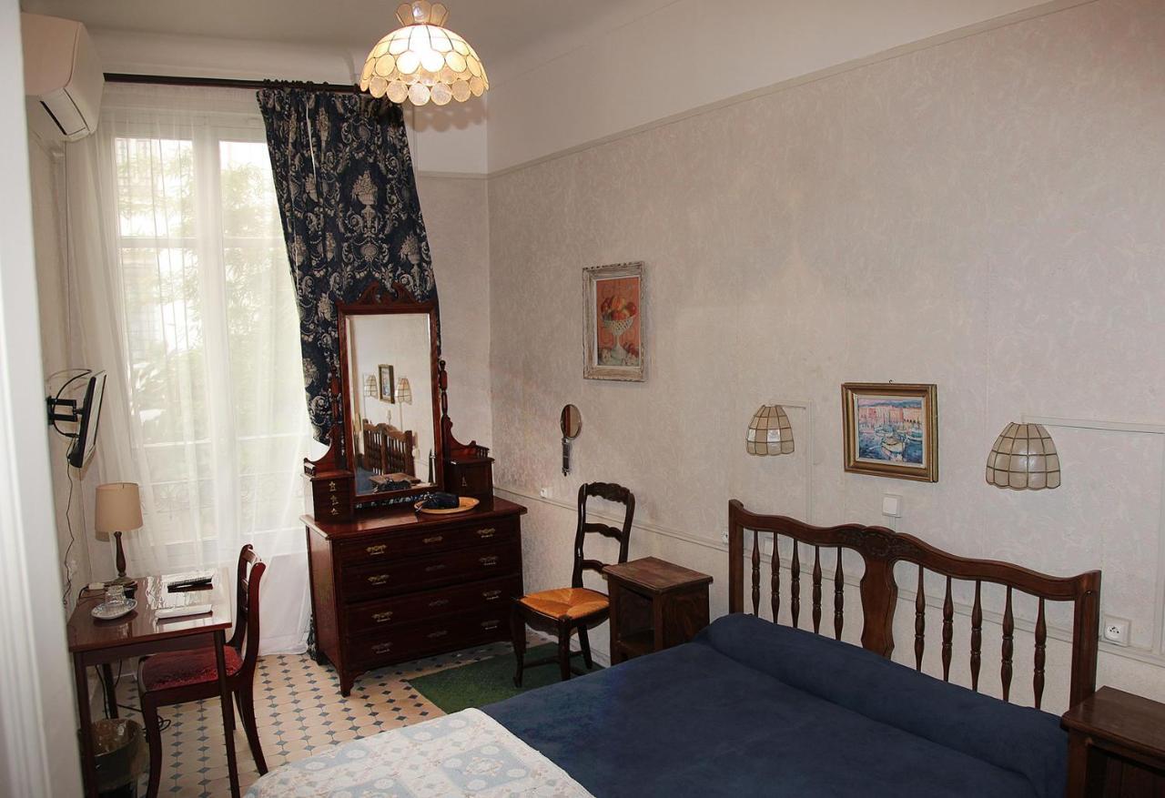 Hotel Cronstadt Nice Bagian luar foto